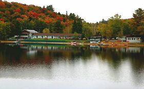 Algonquin Lakeside Inn