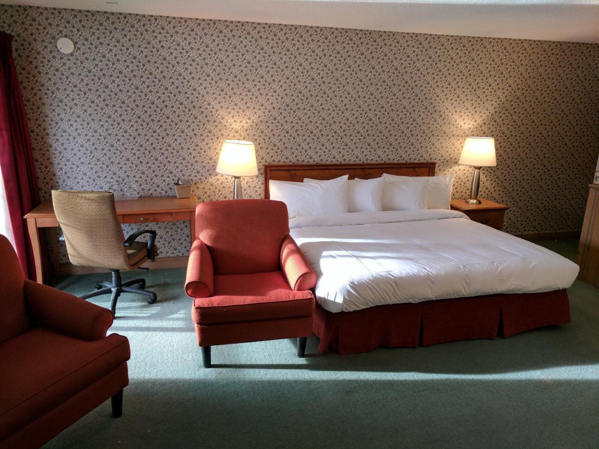 Algonquin Lakeside Inn Dwight Zimmer foto